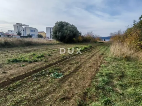 Land In Arbanasi, Croatia (715 M²)