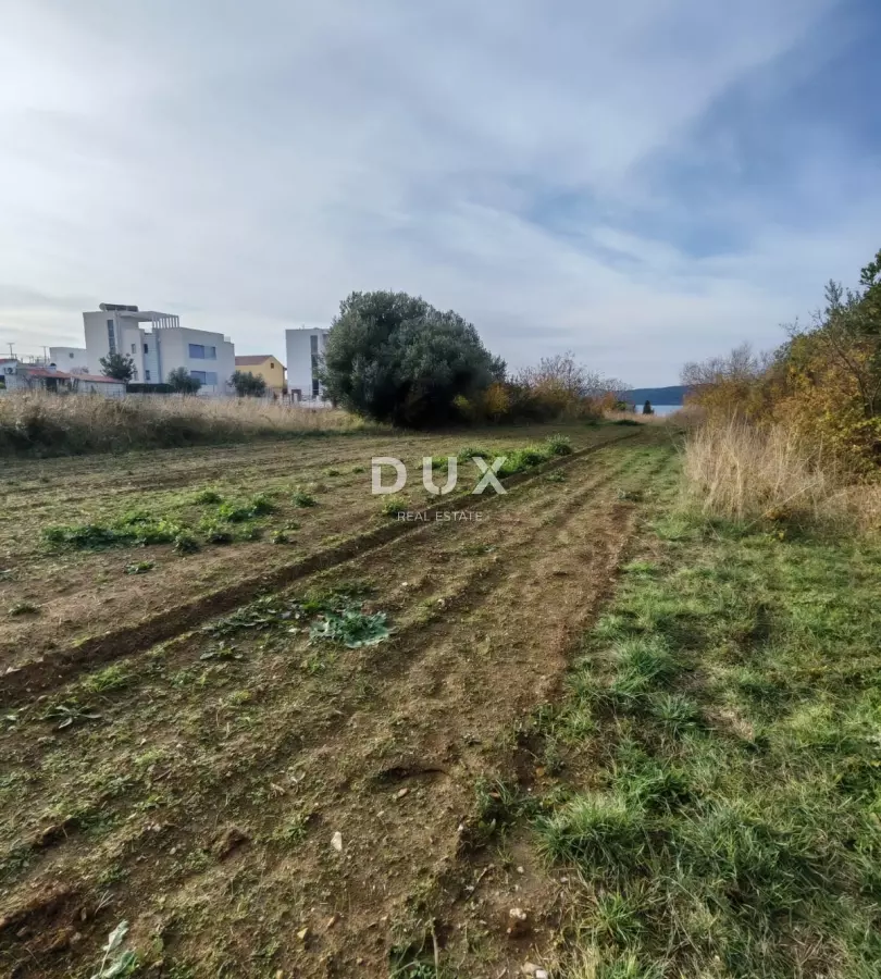 Land In Arbanasi, Croatia (715 M²)