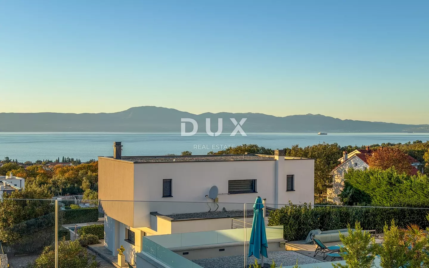 4-bedroom Villa In Malinska, Croatia (180 M²)