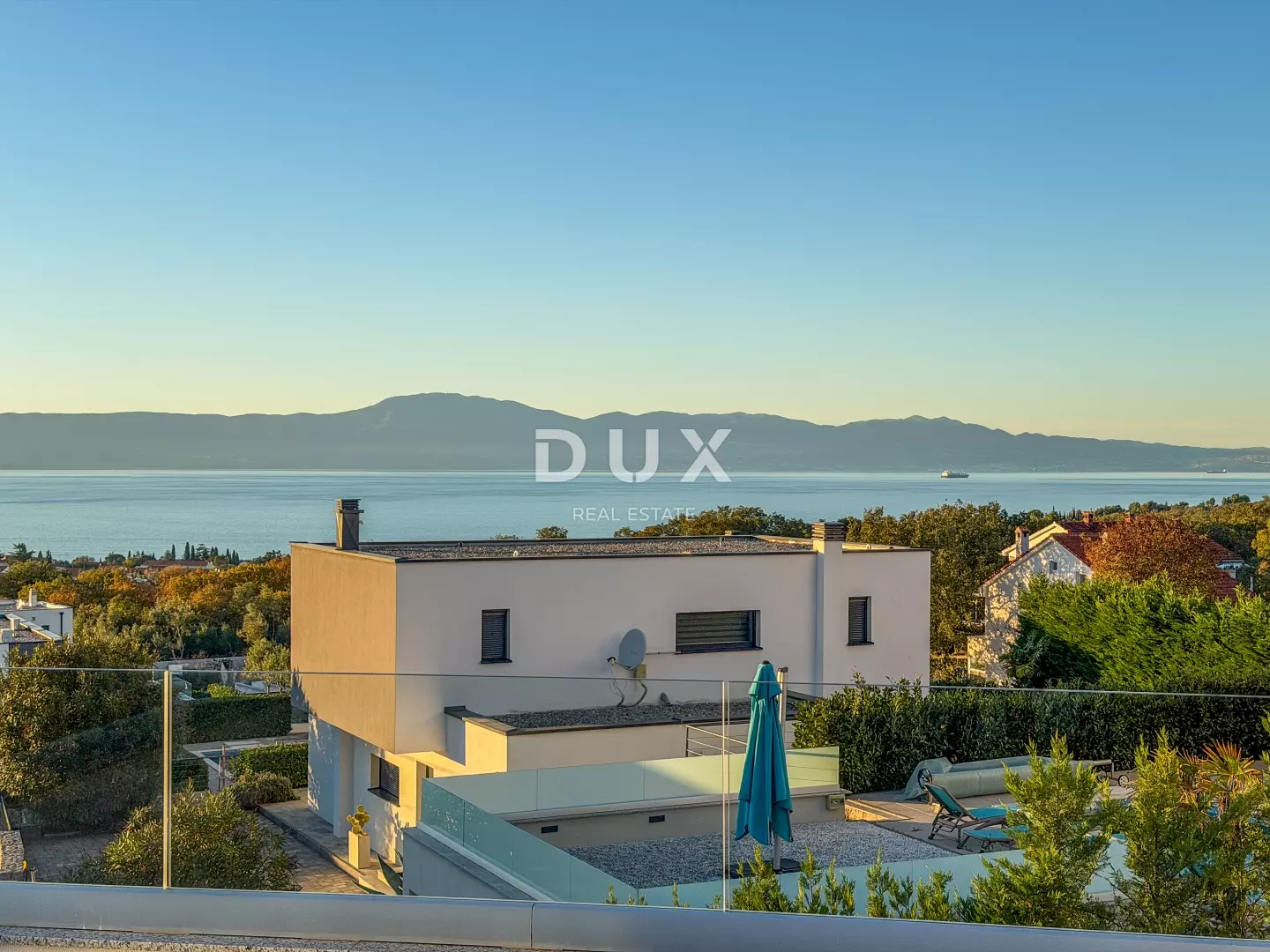 4-bedroom Villa In Malinska, Croatia (180 M²)