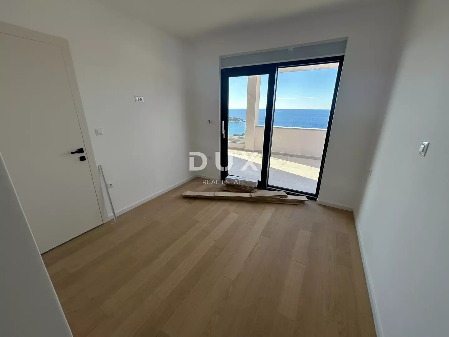 1764943957_img_6727-4f7fd4 1-bedroom Apartment In Primošten, Croatia (65,33 M²)