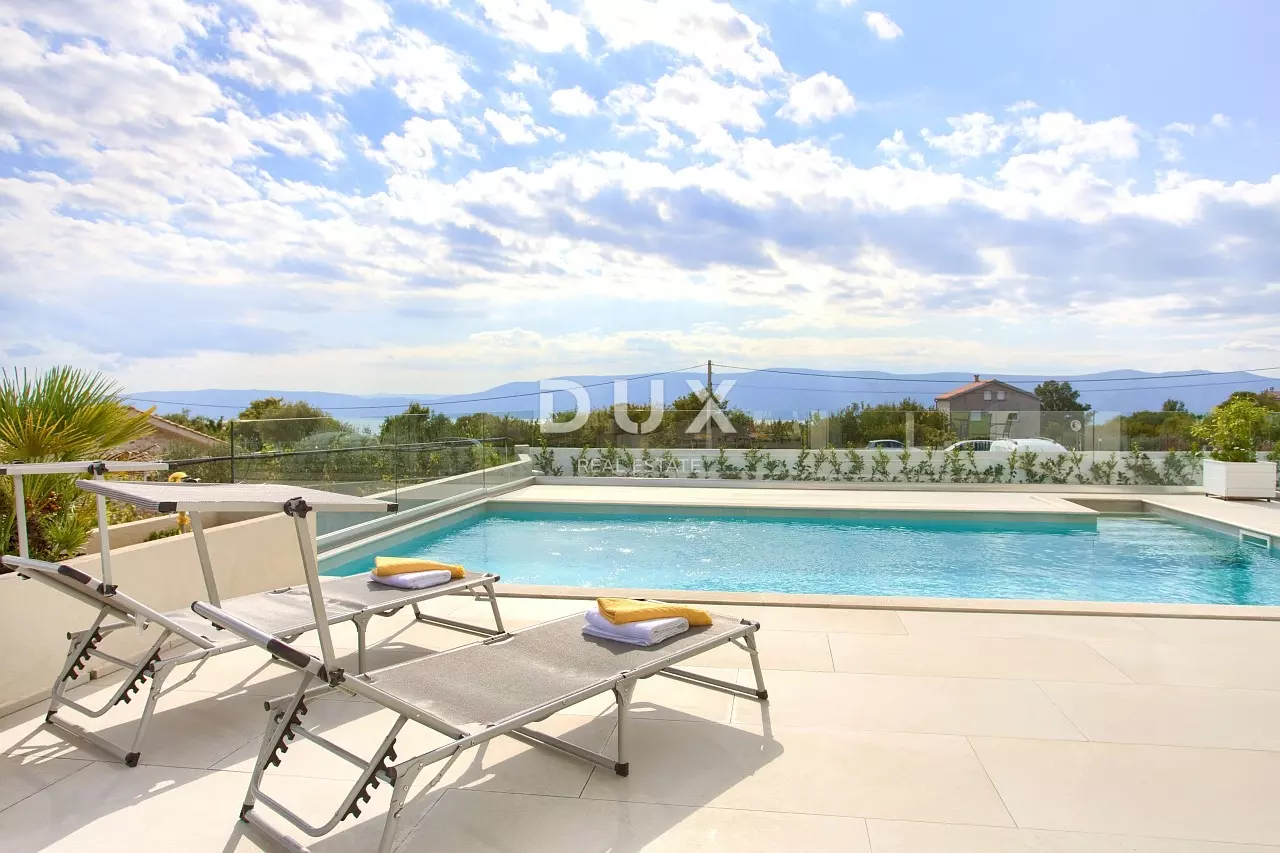 8-bedroom Villa In Linardići, Croatia (469 M²)