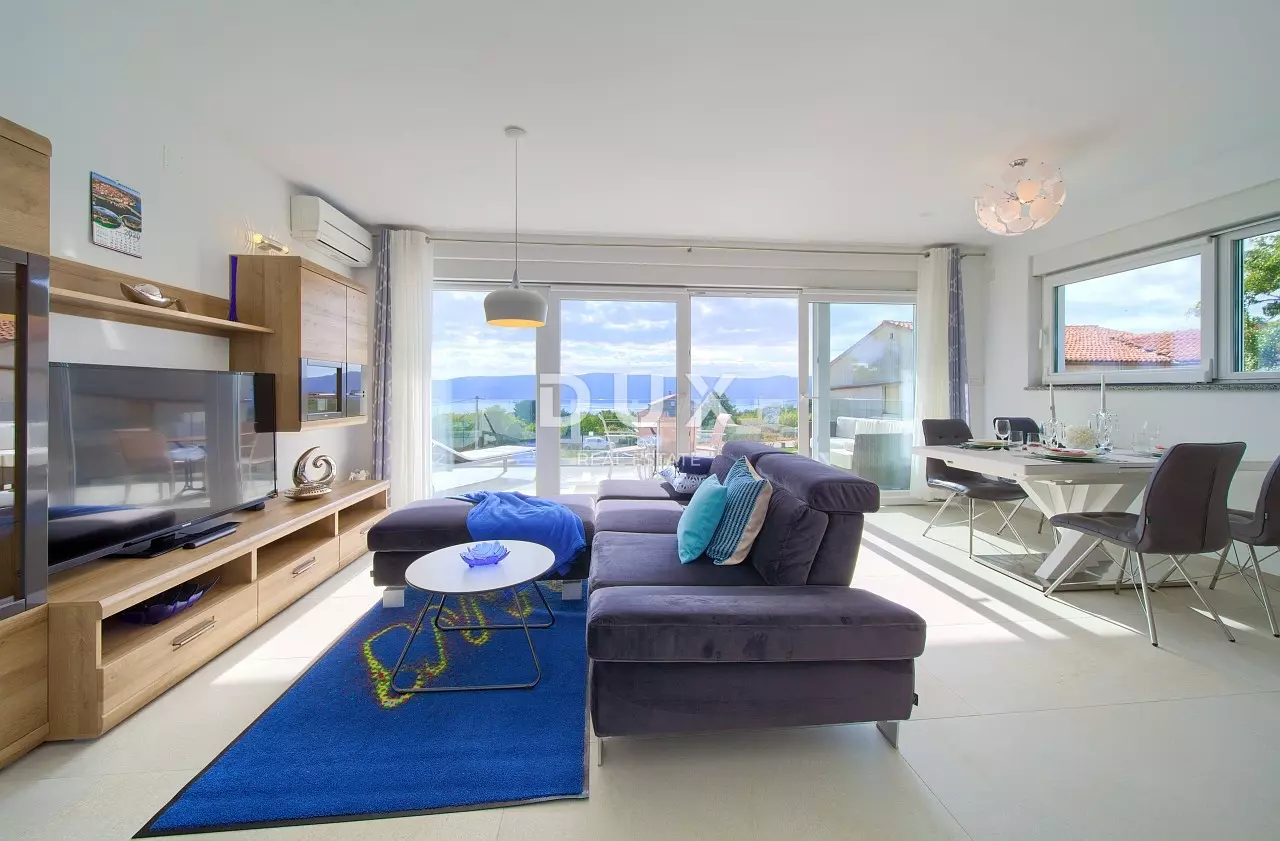 8-bedroom Villa In Linardići, Croatia (469 M²)
