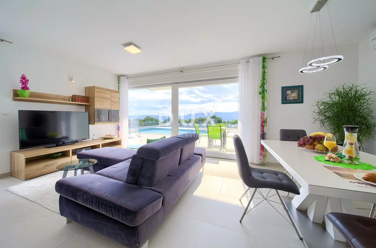 8-bedroom Villa In Linardići, Croatia (469 M²)