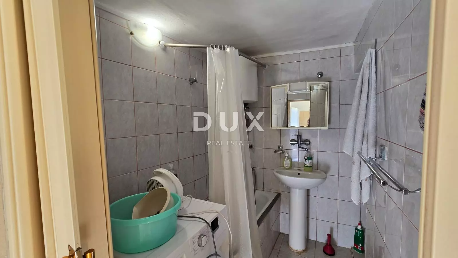 1765293445_img-20251209-wa0195-9a2401 2-bedroom Apartment In Kantrida, Croatia (61 M²)