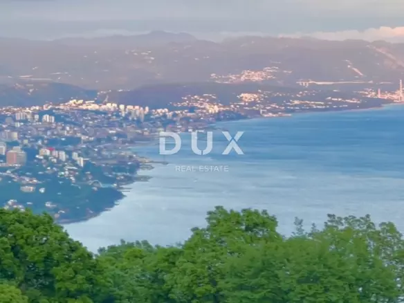 Land In Bregi, Croatia (1.776 M²)