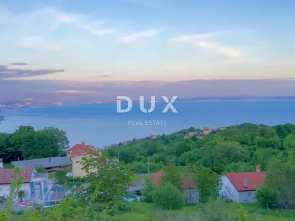 Land In Bregi, Croatia (1.776 M²)