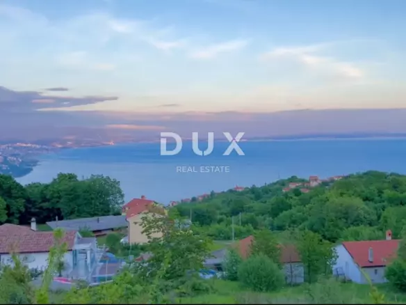 Land In Bregi, Croatia (1.776 M²)
