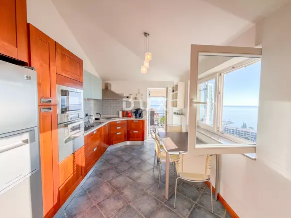 2-bedroom Apartment In Ičići, Croatia (135 M²)