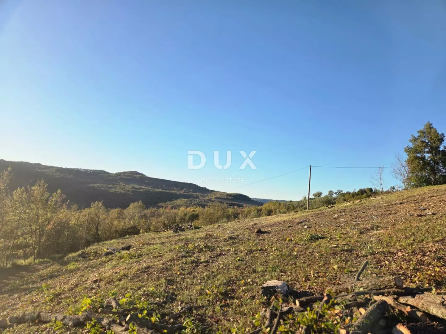 Land In Brkač, Croatia (1.965 M²)