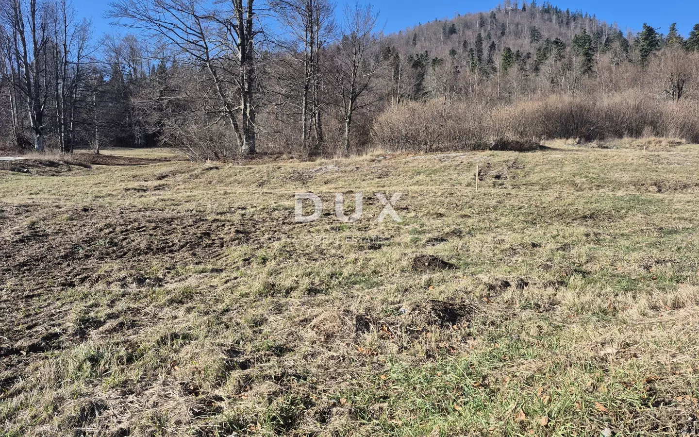 Land In Fužine, Croatia (1.198 M²)