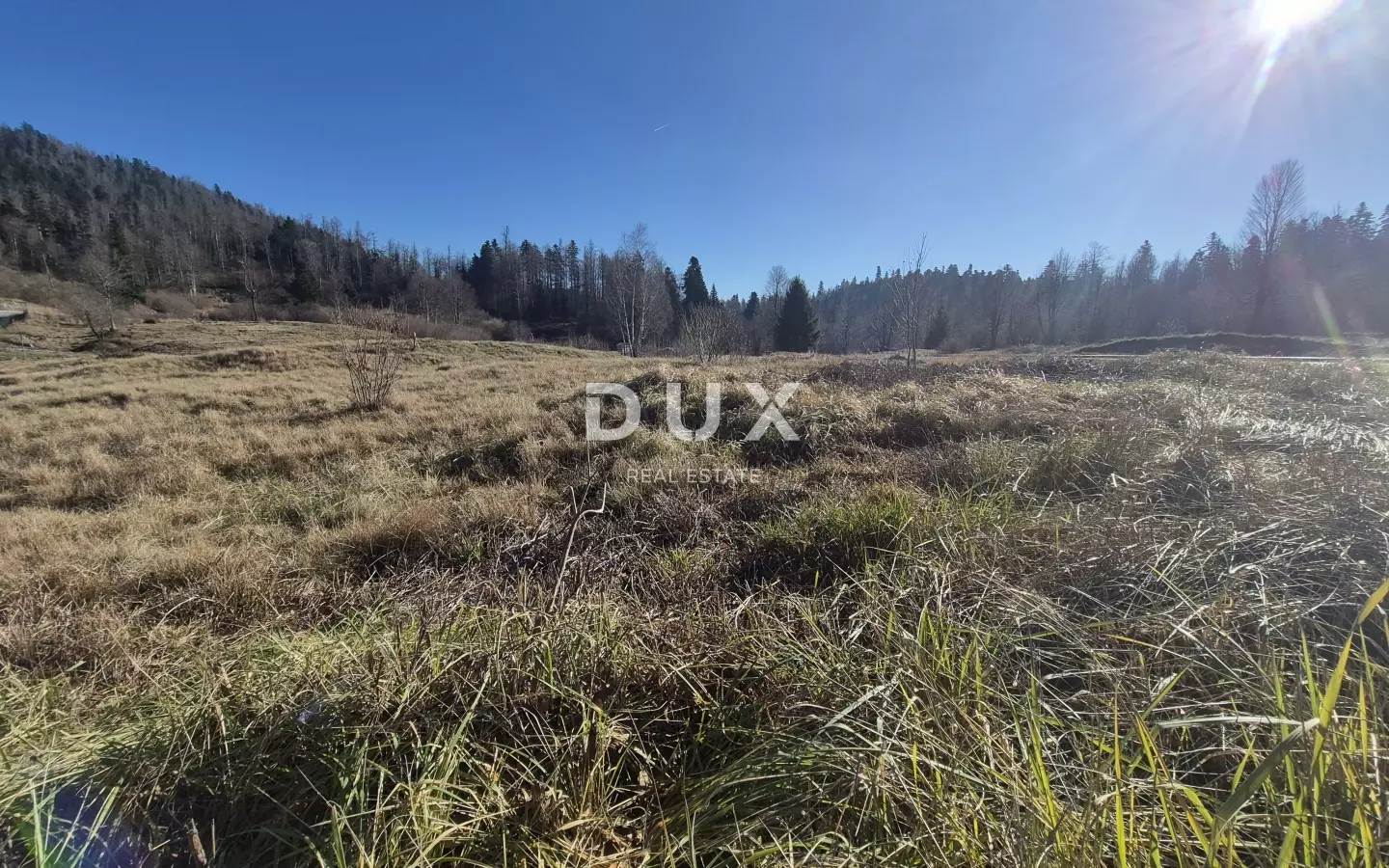 Land In Fužine, Croatia (1.213 M²)