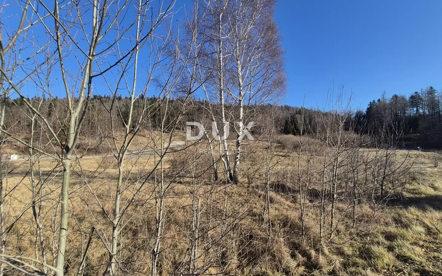 Land In Fužine, Croatia (1.213 M²)