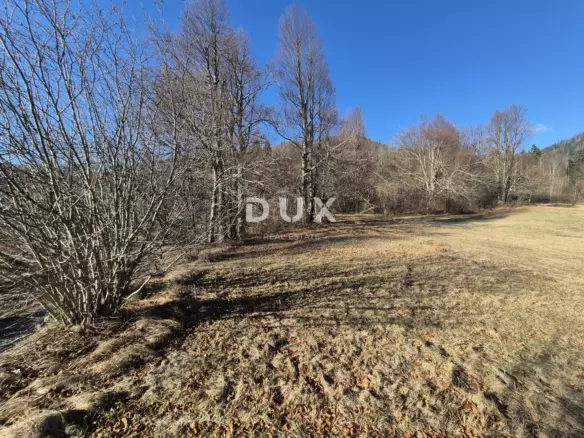 Land In Fužine, Croatia (1.198 M²)