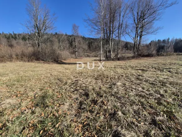 Land In Fužine, Croatia (831 M²)