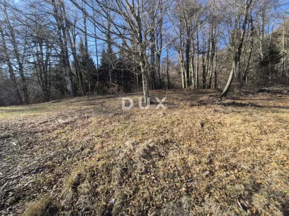 Land In Fužine, Croatia (1.198 M²)