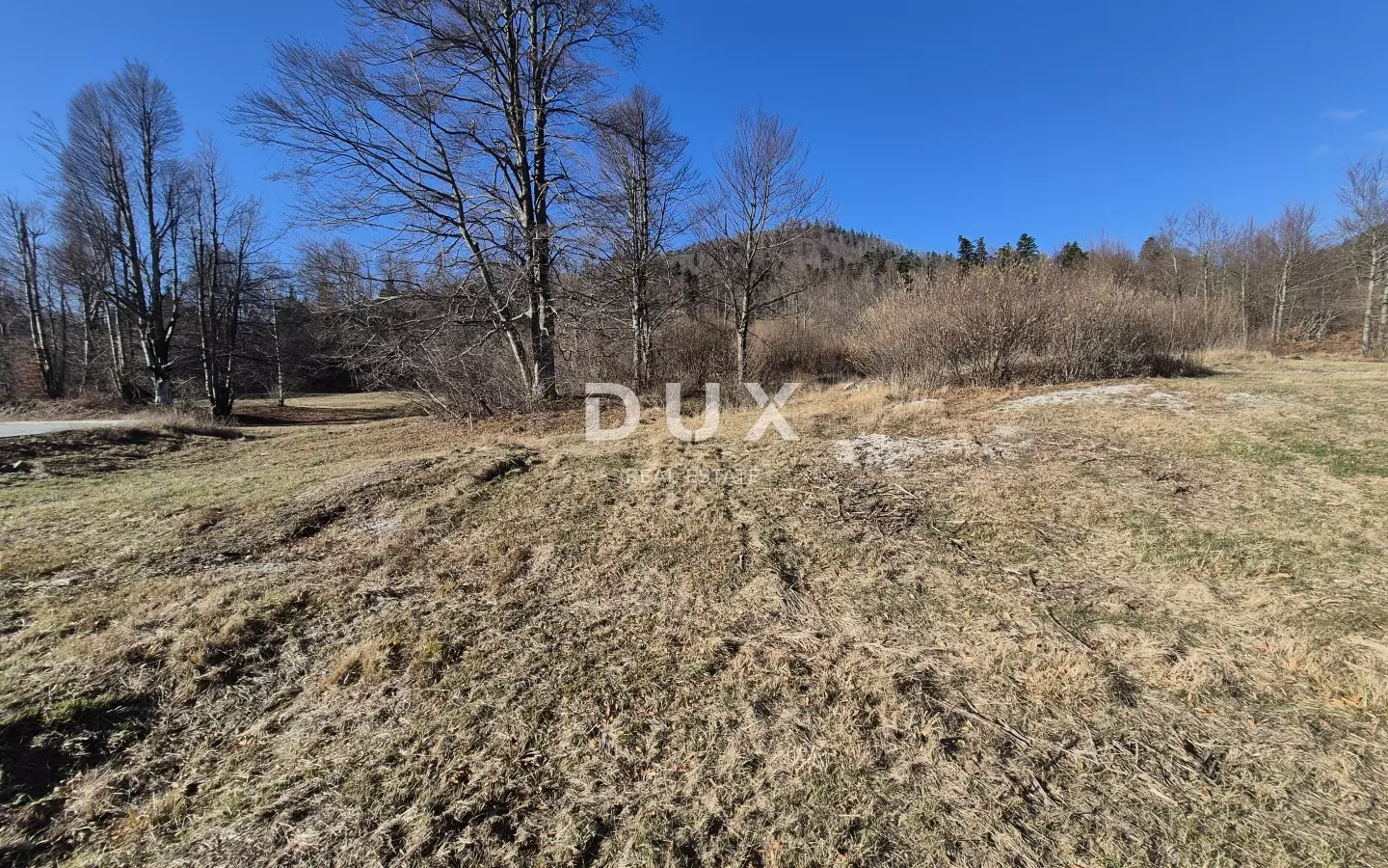 Land In Fužine, Croatia (1.331 M²)