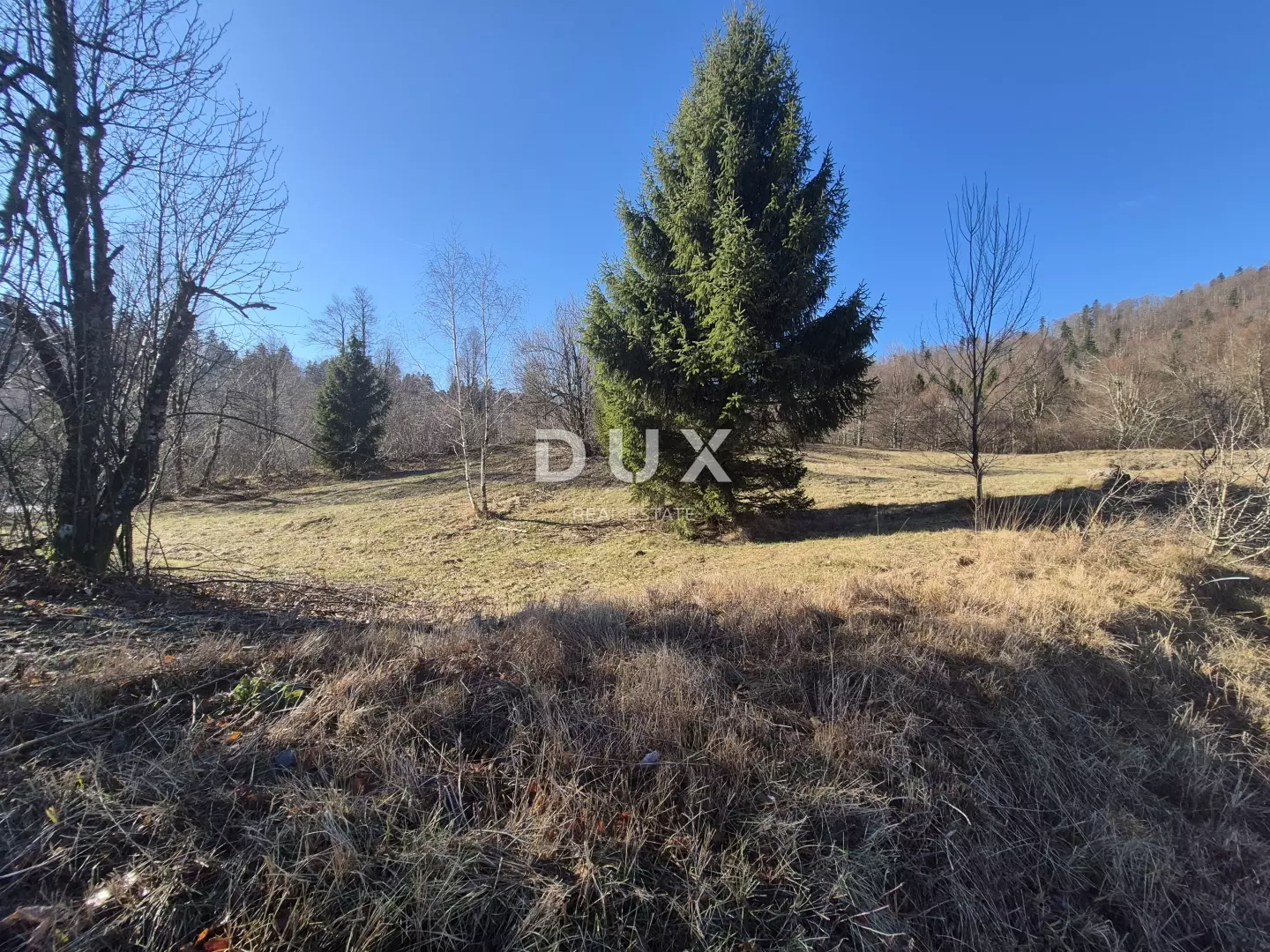 Land In Fužine, Croatia (1.331 M²)