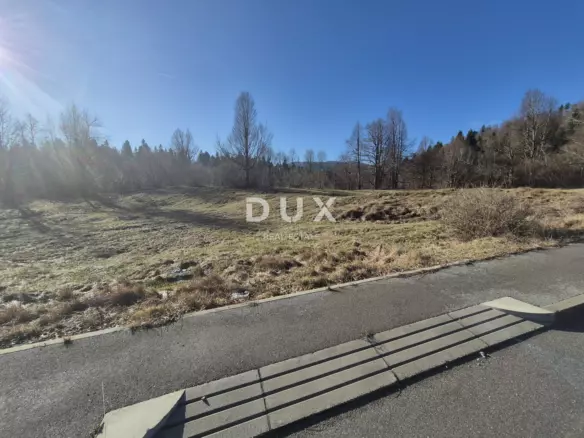 Land In Fužine, Croatia (1.198 M²)
