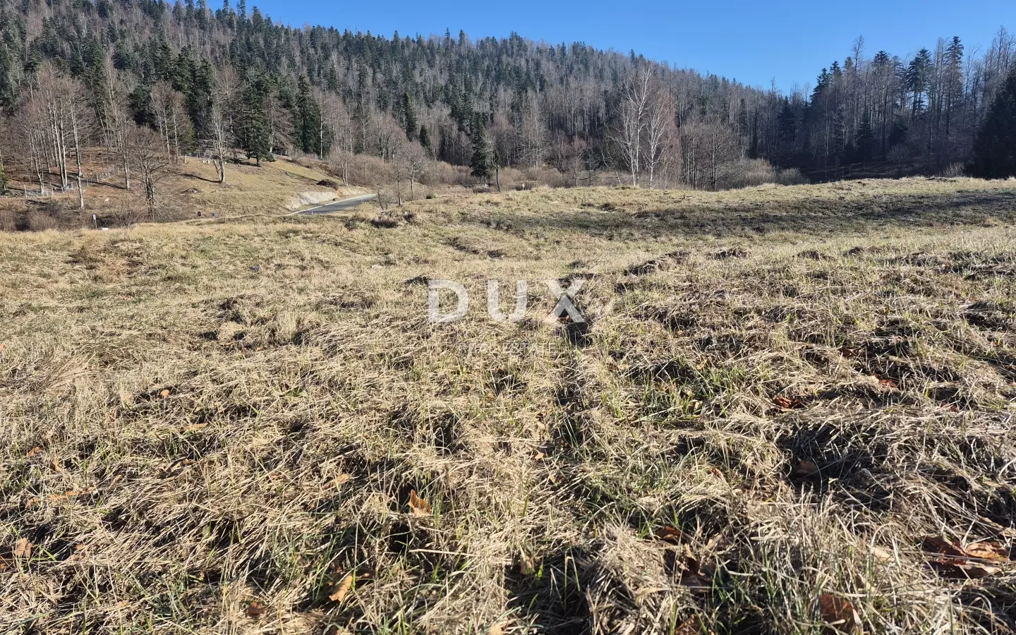 Land In Fužine, Croatia (1.297 M²)