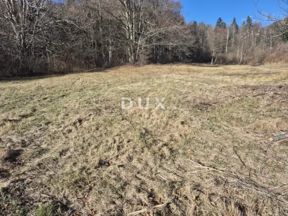 Land In Fužine, Croatia (1.297 M²)
