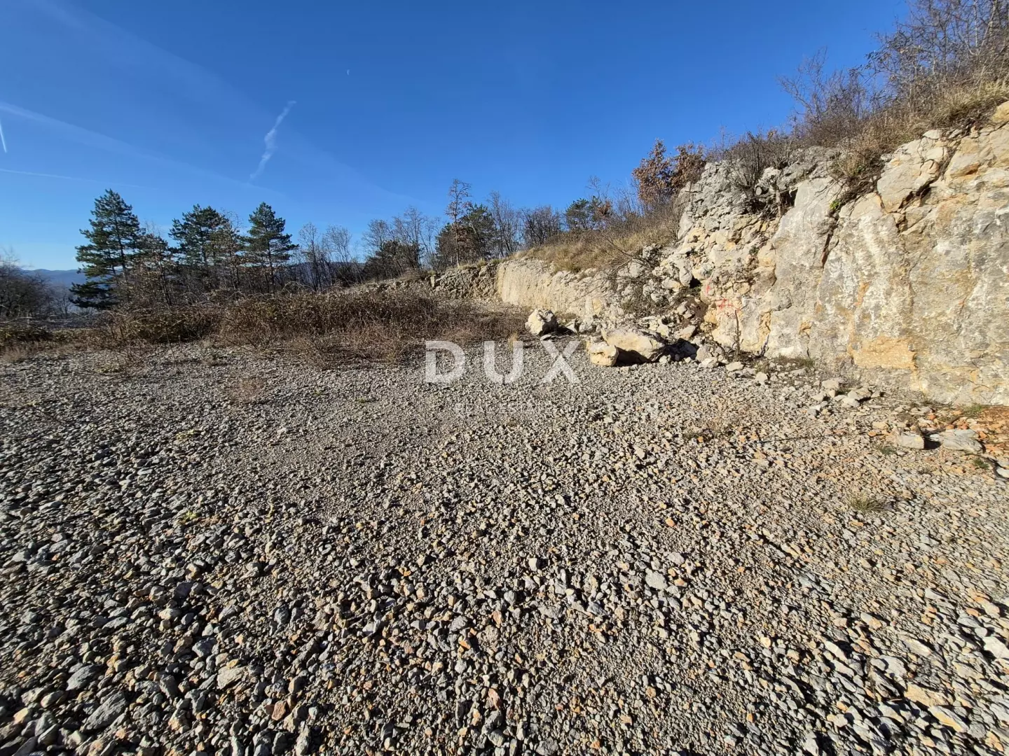 1765982082_whatsapp-image-2025-12-17-at-15-872925 Land In Škalnica, Croatia (1.361 M²)