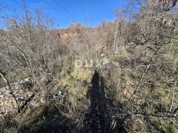 Land In Hosti, Croatia (3.176 M²)