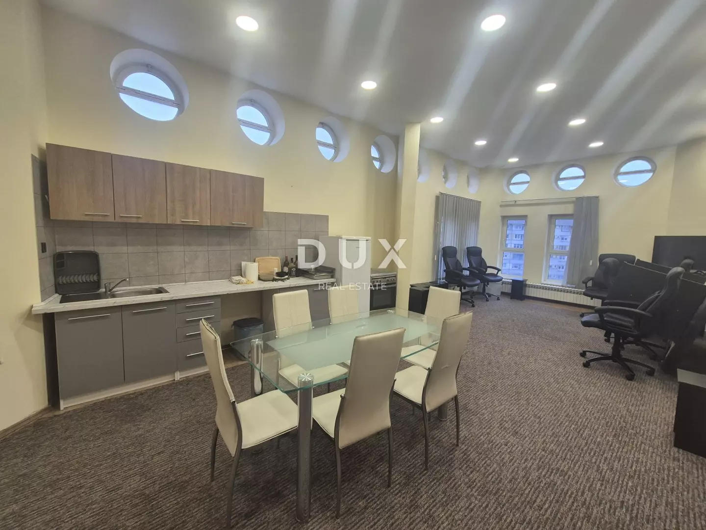 5-bedroom Apartment In Donji Grad, Croatia (123 M²)