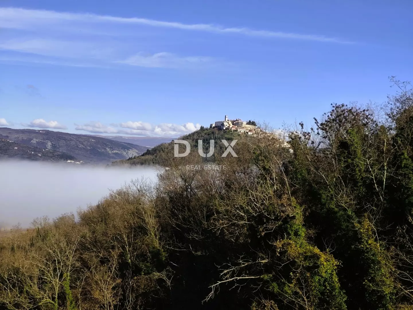 Land In Brkač, Croatia (697 M²)