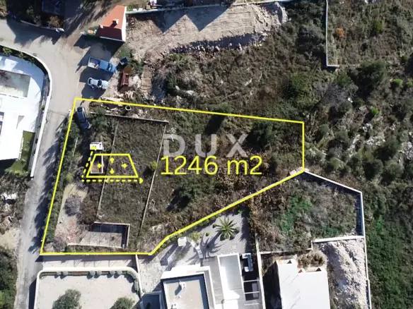 Land In Vodice, Croatia (1.272 M²)