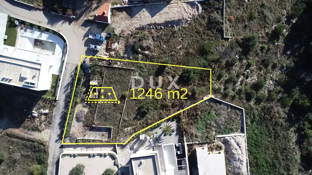 Land In Vodice, Croatia (1.272 M²)