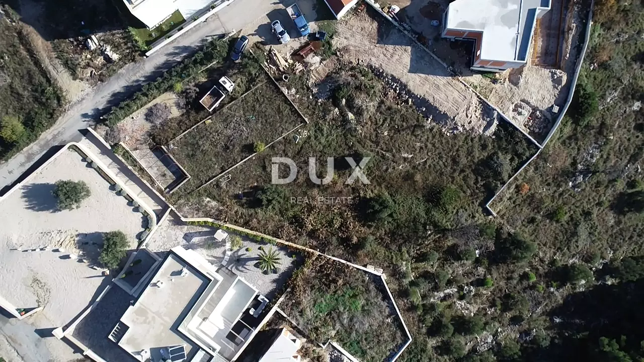 Land In Vodice, Croatia (1.272 M²)