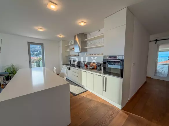 2-bedroom Apartment In Opatija – Centar, Croatia (104 M²)