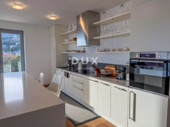 2-bedroom Apartment In Opatija – Centar, Croatia (104 M²)