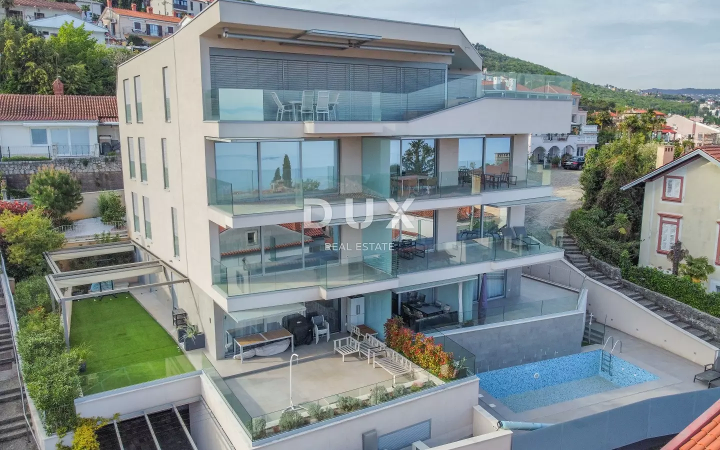 2-bedroom Apartment In Opatija – Centar, Croatia (104 M²)