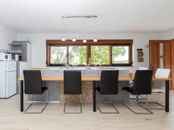 3-bedroom Detached House In Rovinj, Croatia (101 M²)