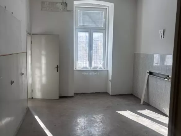 5-bedroom Apartment In Centar, Croatia (137 M²)
