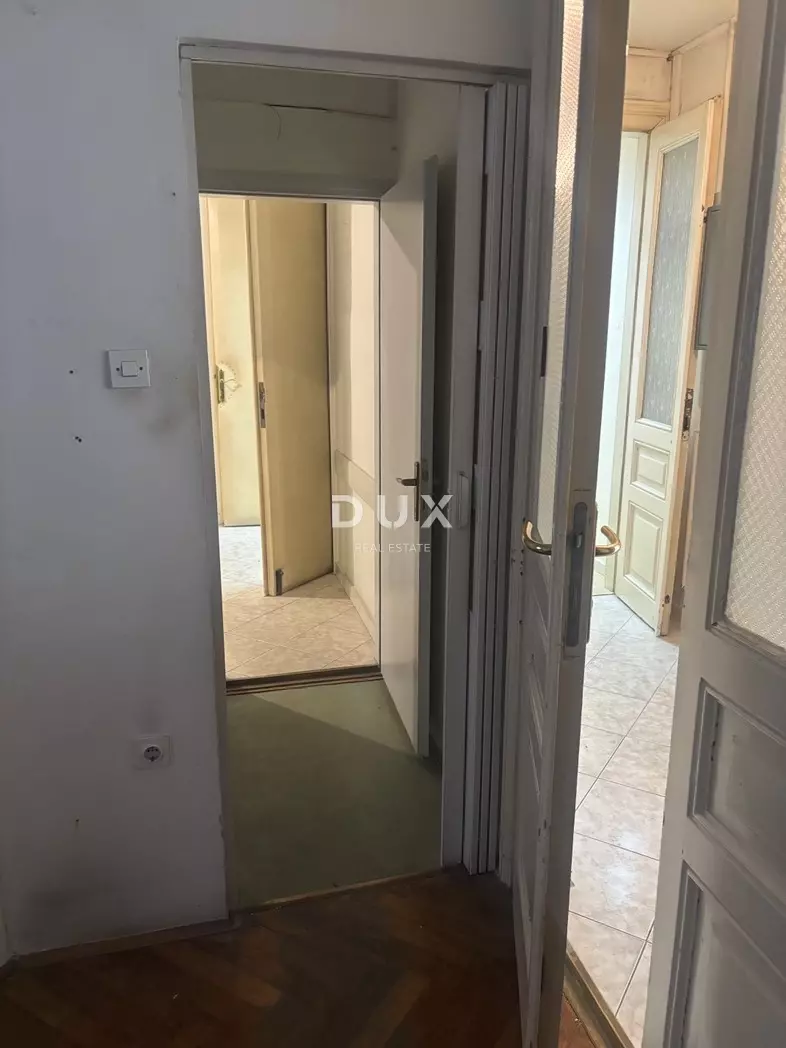 5-bedroom Apartment In Centar, Croatia (137 M²)