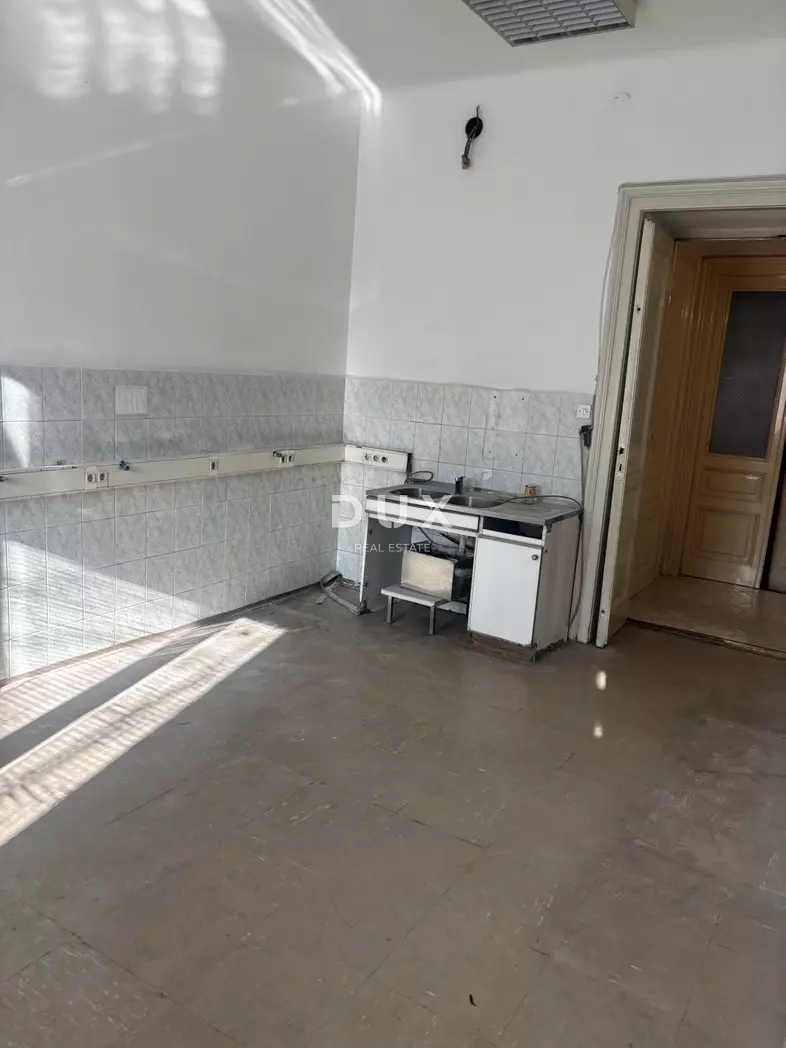 5-bedroom Apartment In Centar, Croatia (137 M²)