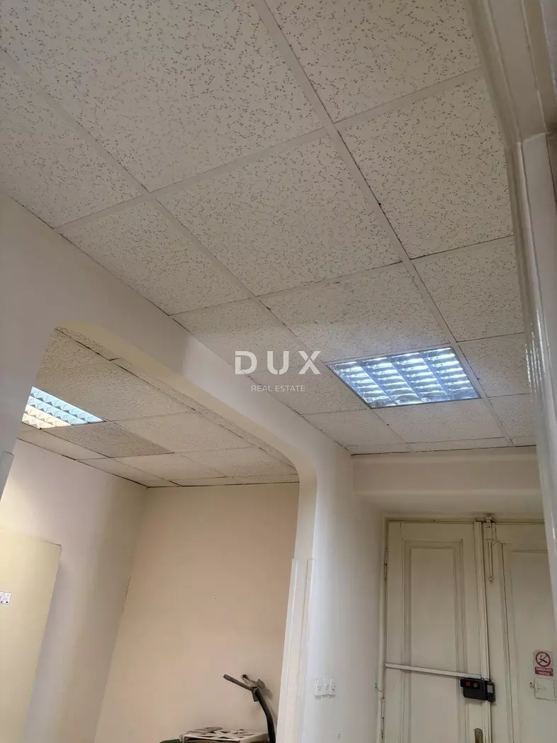 5-bedroom Apartment In Centar, Croatia (137 M²)