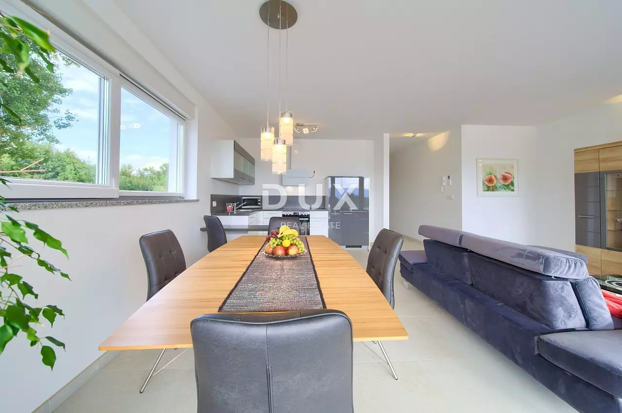 2-bedroom Apartment In Linardići, Croatia (83 M²)