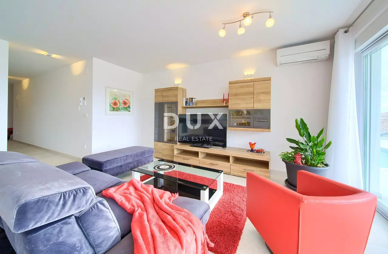 2-bedroom Apartment In Linardići, Croatia (83 M²)