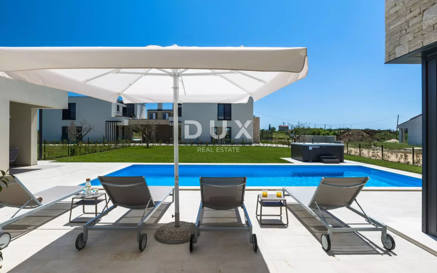 4-bedroom Villa In Brtonigla, Croatia (264 M²)