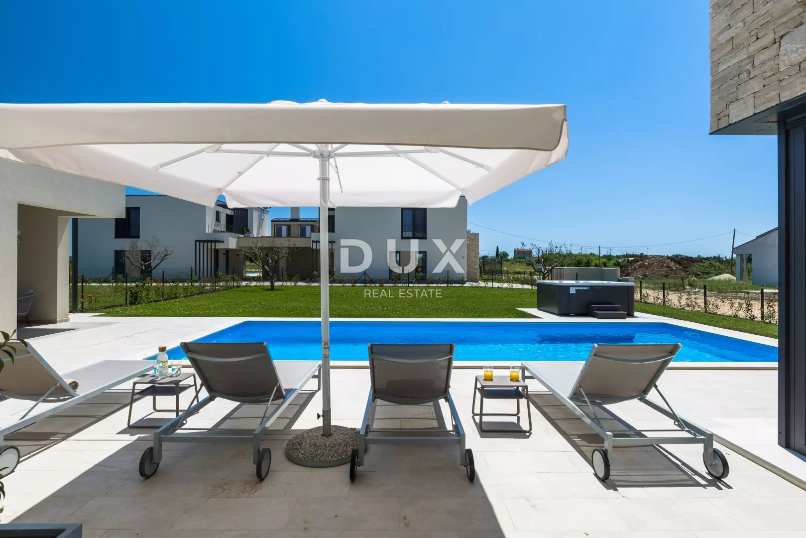 4-bedroom Villa In Brtonigla, Croatia (264 M²)