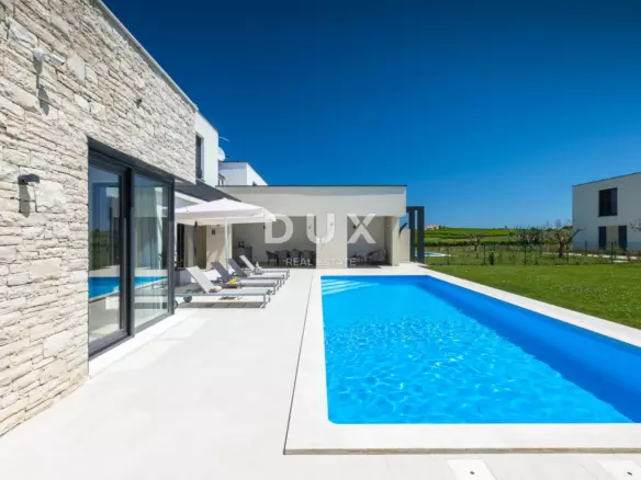 4-bedroom Villa In Brtonigla, Croatia (264 M²)