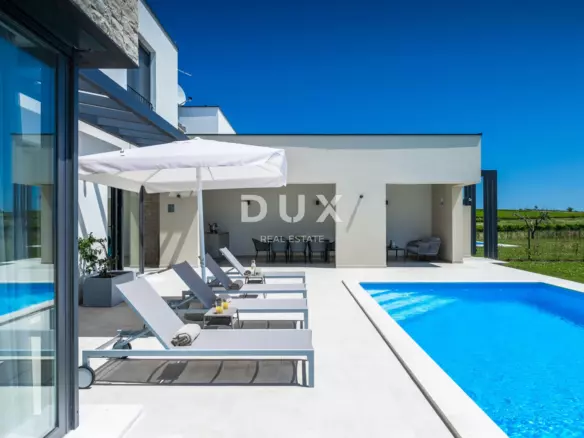 4-bedroom Villa In Brtonigla, Croatia (264 M²)