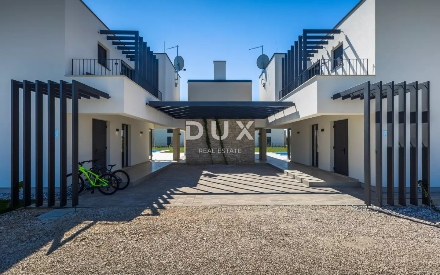 4-bedroom Villa In Brtonigla, Croatia (274 M²)