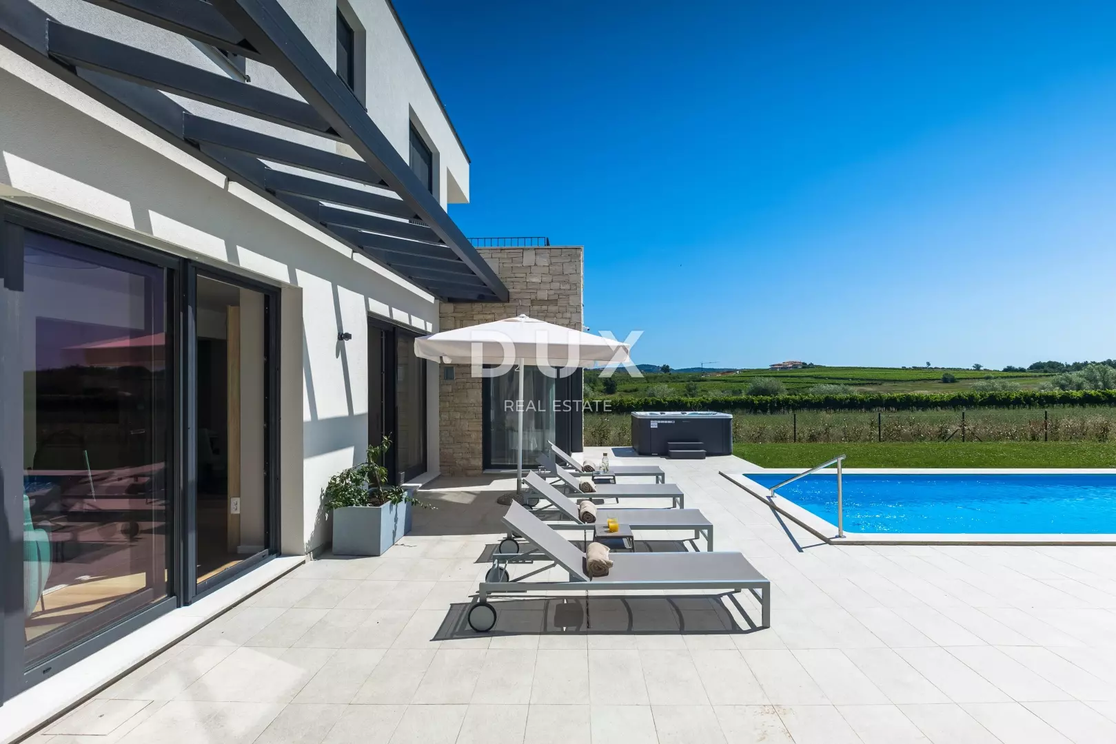 4-bedroom Villa In Brtonigla, Croatia (274 M²)