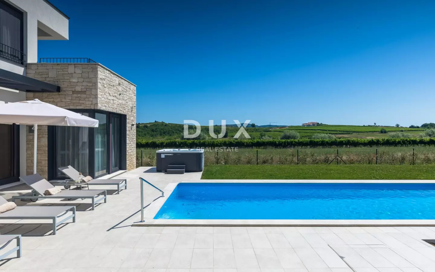 4-bedroom Villa In Brtonigla, Croatia (274 M²)
