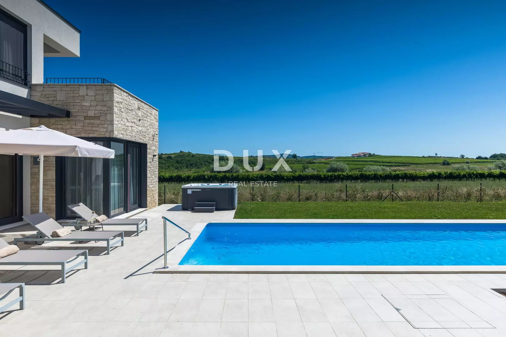 4-bedroom Villa In Brtonigla, Croatia (274 M²)